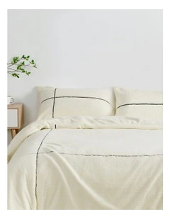 Jasper Teddy Fleece Quilt Cover Set in Snow