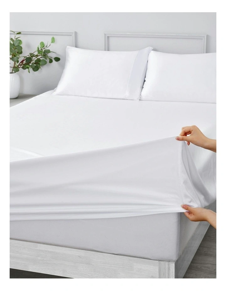 Matte Satin Sheet Set in White image 4