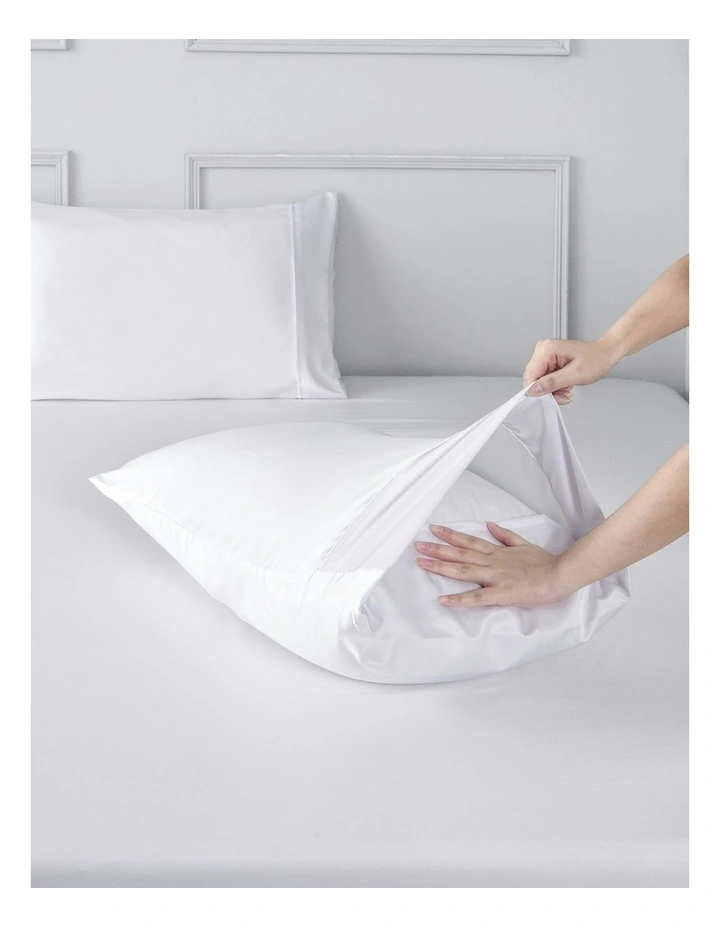 Matte Satin Sheet Set in White image 6