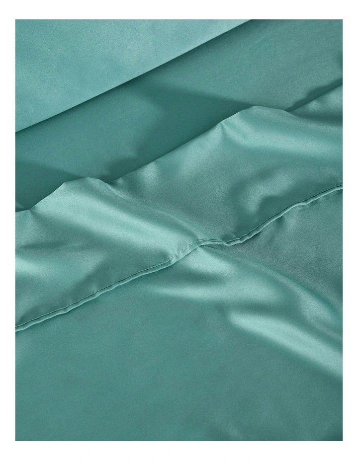 Matte Satin Sheet Set in Blue image 3