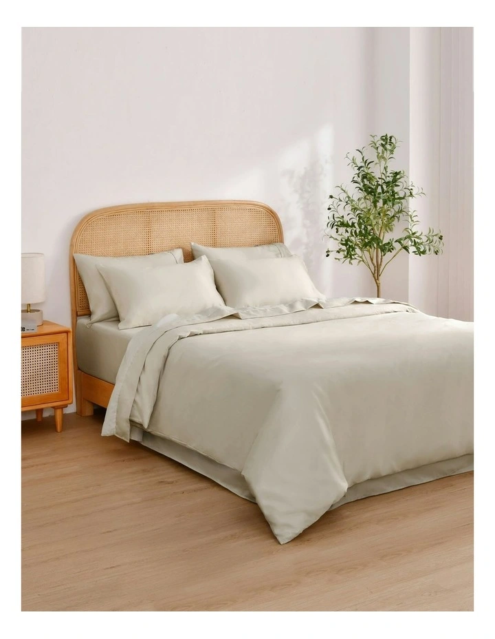 1500TC Cotton Rich Sateen Quilt Cover Set in Oat image 4