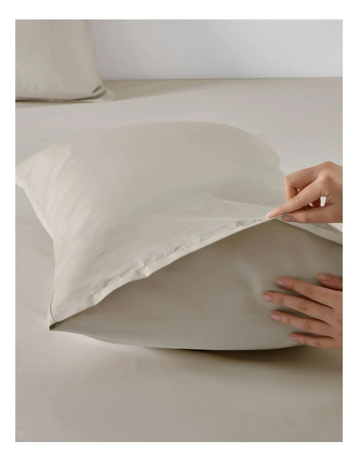1500TC Cotton Rich Sateen Quilt Cover Set in Oat image 6