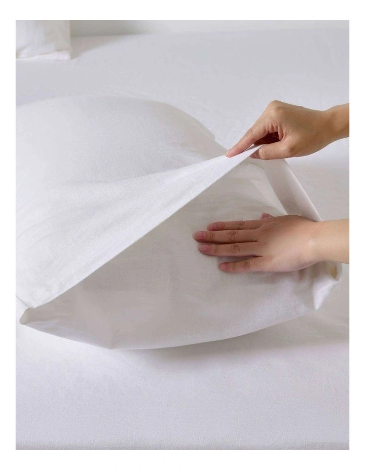 Linen Cotton Sheet Set in White image 3