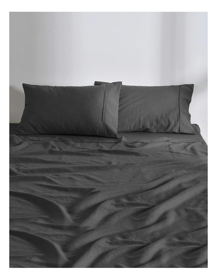 Linen Cotton Sheet Set in Charcoal image 2