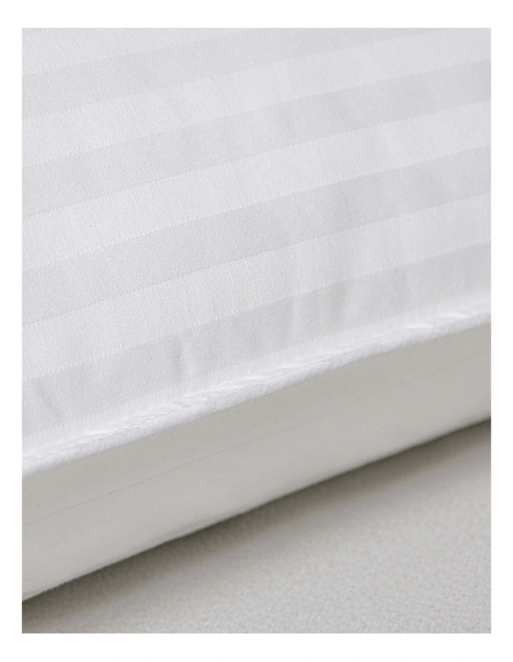 Hotel Collection Cotton Sateen Cover Microfibre King Pillow Four Pack in White image 3