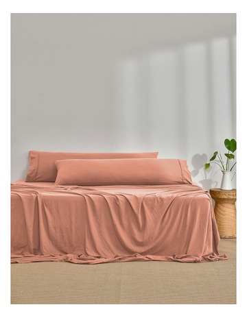 Pink Clay colour