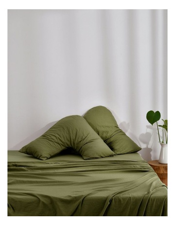 Olive colour