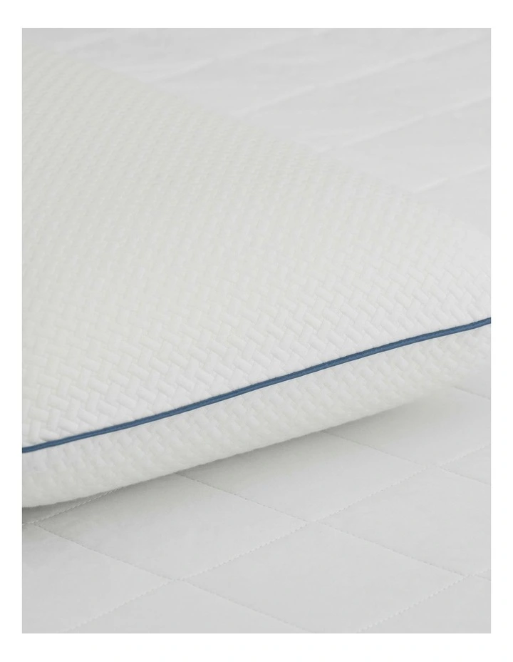 Tencel Cover Standard Memory Foam Pillow in White image 5
