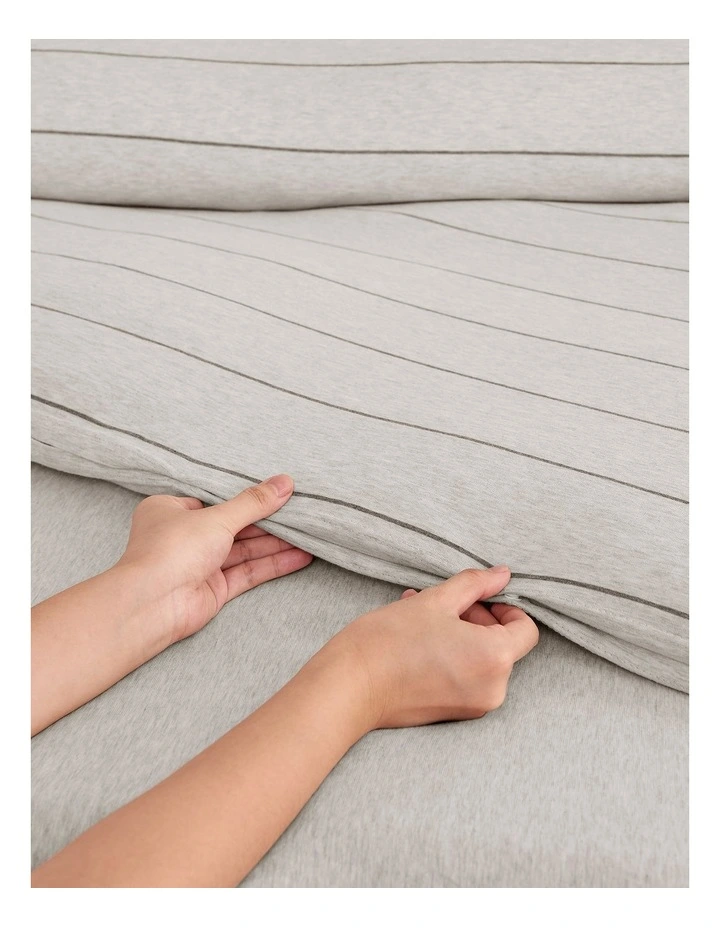 Jersey Luxe Combo Fitted Sheet Set in Olive image 4