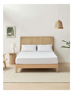 Healthguard Mattress Protector in White
