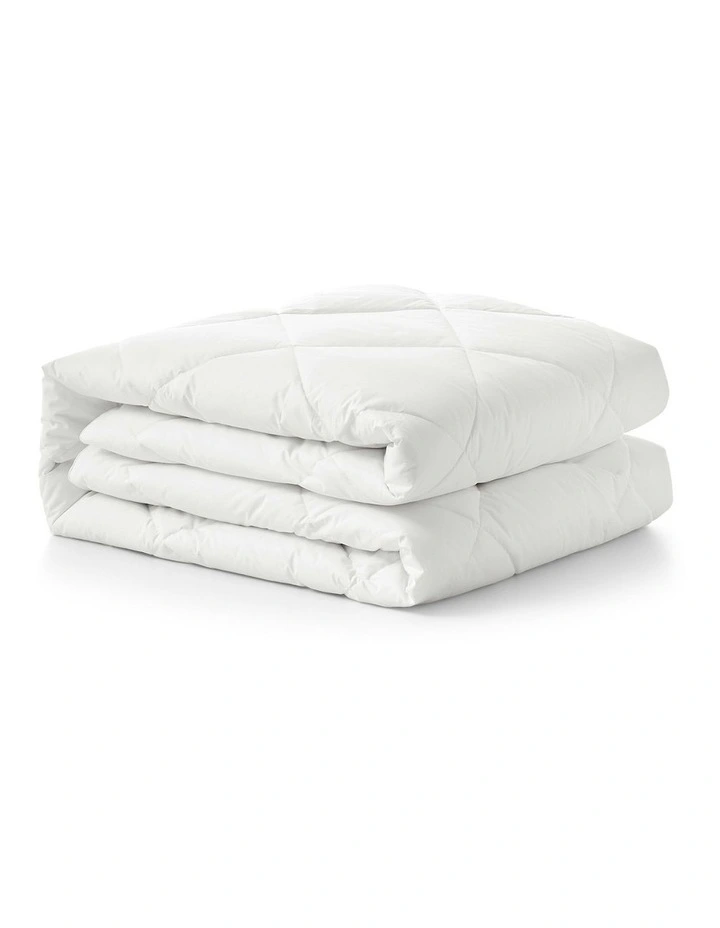 Healthguard Cotton Quilt in White image 5