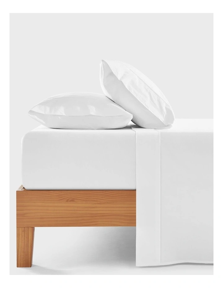 300TC Cotton Percale Sheet Set in White image 1