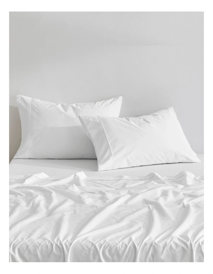 300TC Cotton Percale Standard Pillowcase  Twin Pack in White image 2