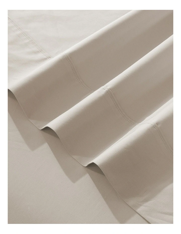 300TC Cotton Percale Sheet Set in Oat image 5