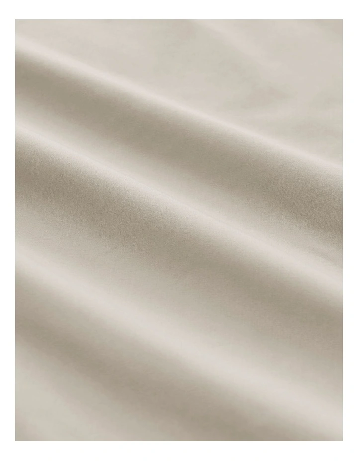 300TC Cotton Percale Sheet Set in Oat image 6