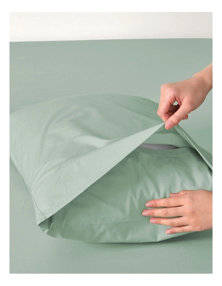 300 Thread Count Cotton Percale Combo Fitted Sheet Set in Sage image 6