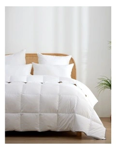 Reloft Goose Down Fibre Summer Quilt in White