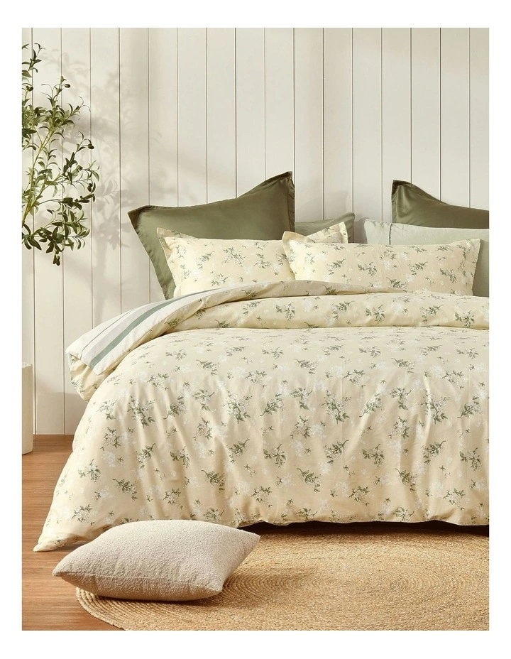 Otto Cotton Reversible Quilt Cover Set in Green image 1