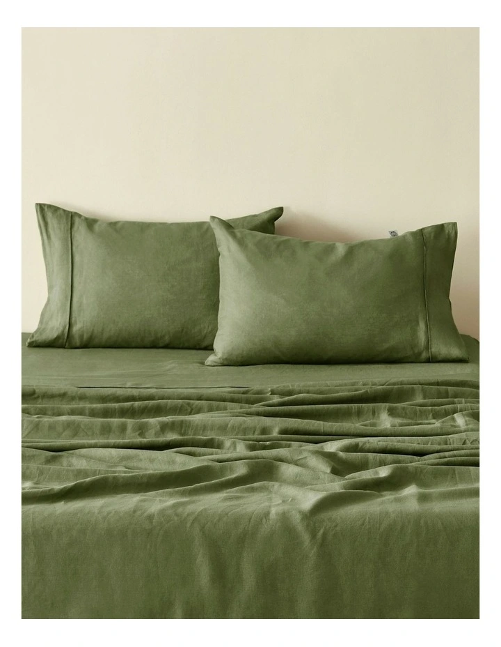 100% European Flax Linen Sheet Set in Hunter image 2