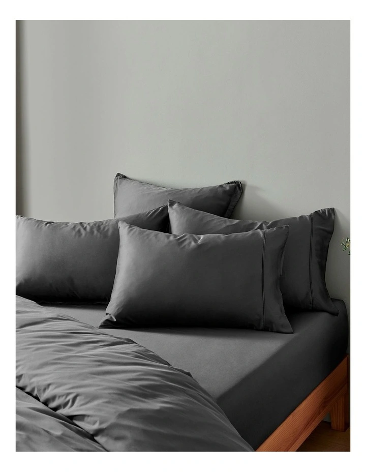 Bamboo Fitted Sheet Set in Charcoal image 4