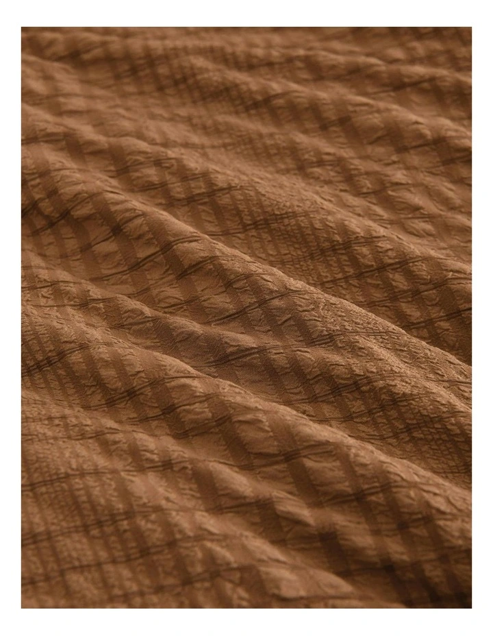 Ellis Seersucker Quilt Cover Set in Rust image 4