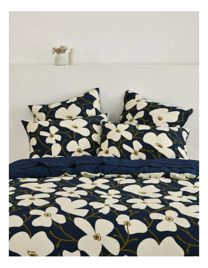 Ezra Printed Quilt Cover Set in Navy image 3