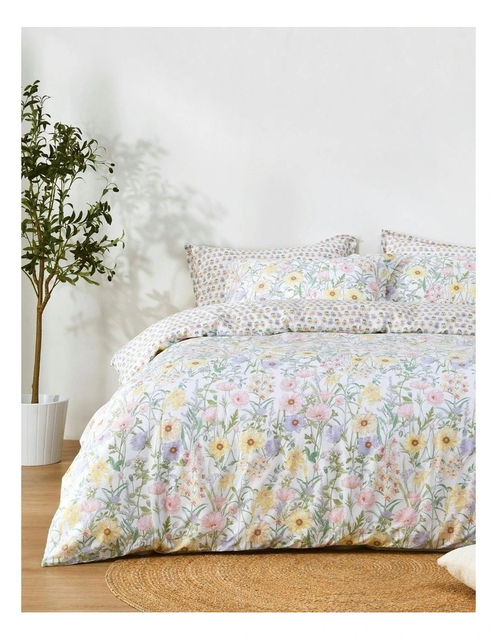 Amara Cotton Reversible Quilt Cover Set in Multi image 1