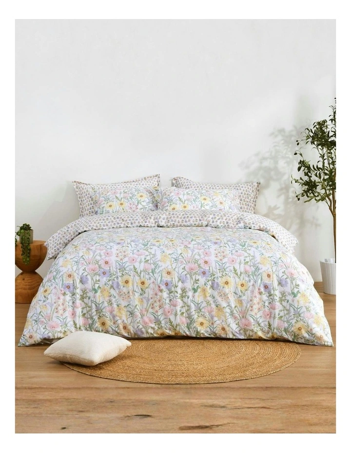 Amara Cotton Reversible Quilt Cover Set in Multi image 7