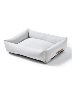 Brooksy Woven Dog Bed in Natural