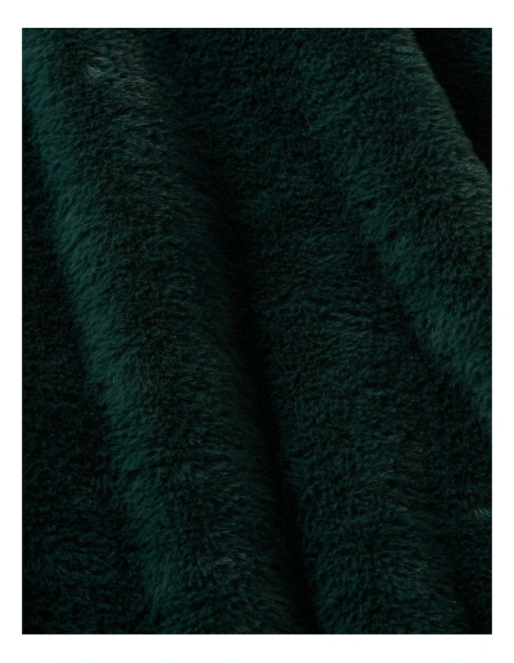 Emmett Textured Faux Fur Heated Throw in Deep Teal image 4