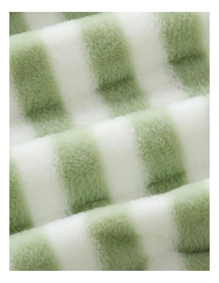 Linea Faux Fur Heated Throw in Olive image 4