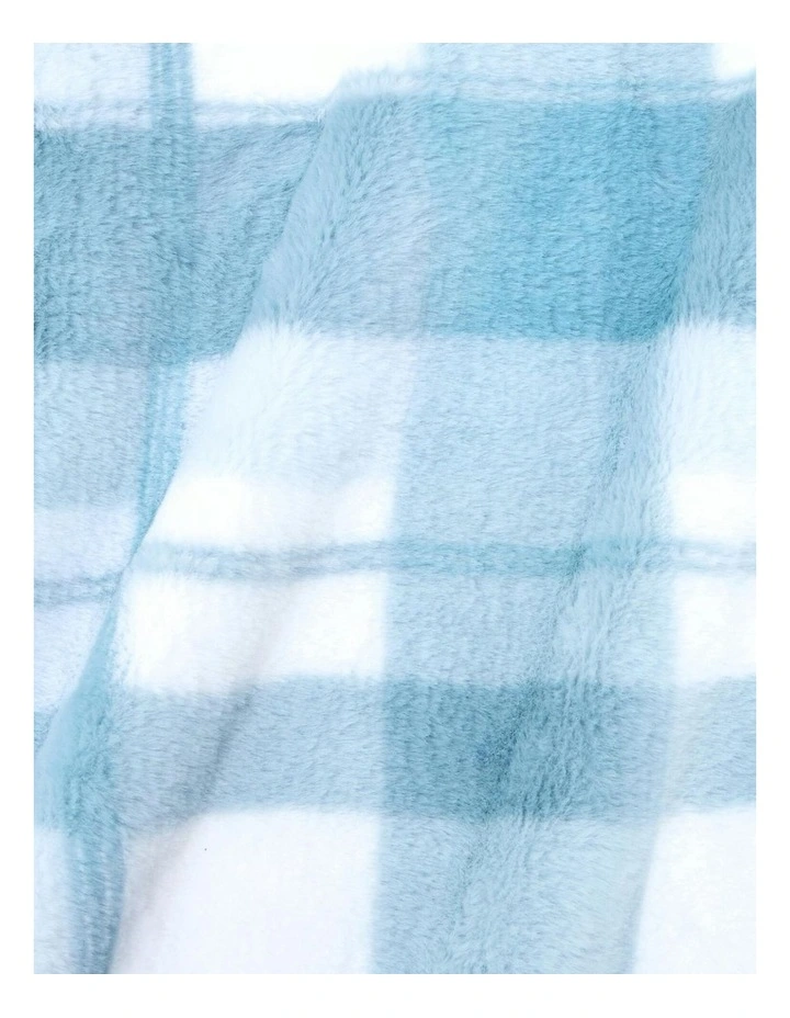 Wynter Reversible Faux Fur Throw in Blue image 4