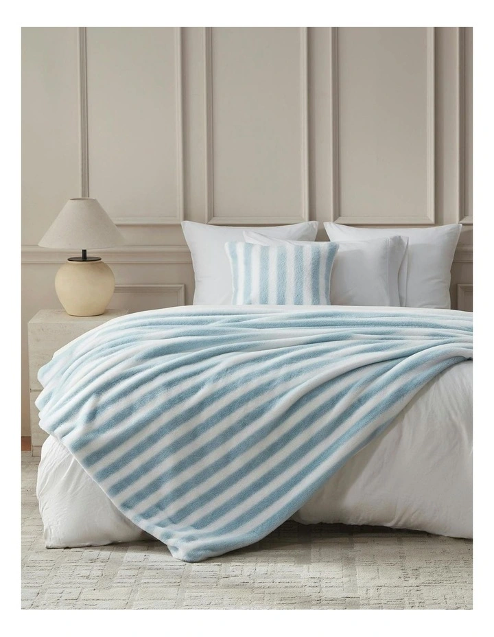 Linea Faux Fur Throw in Blue image 2