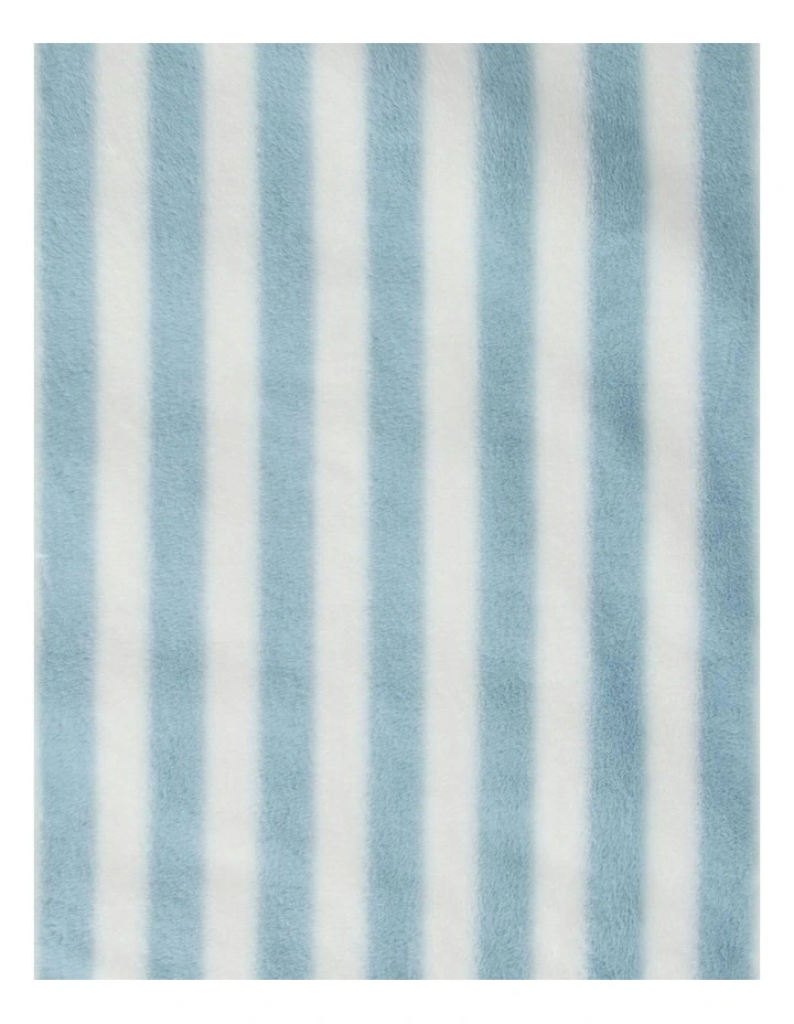 Linea Faux Fur Throw in Blue image 5