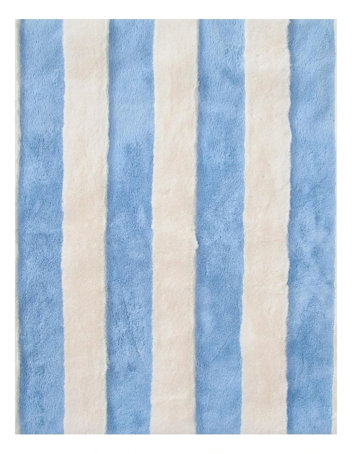 Denver Carved Stripe Faux Fur Throw in Sky image 6