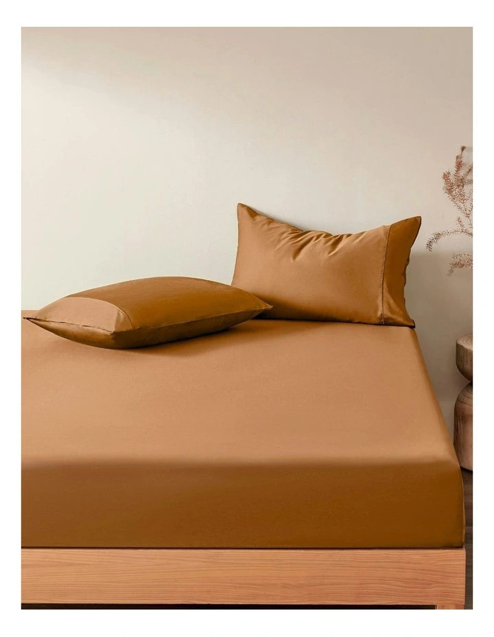 400TC Bamboo Cotton Sateen Fitted Sheet Set in Rust image 1