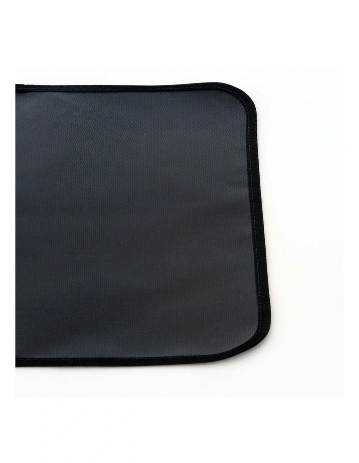 Non-Slip Heat-Resistant Air Fryer Benchtop Protector Mats Pack Of 2 40cm x 40cm in Black image 5