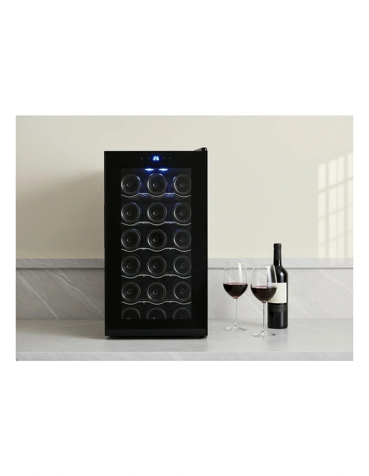 18 Bottle Thermoelectric Wine Fridge image 4