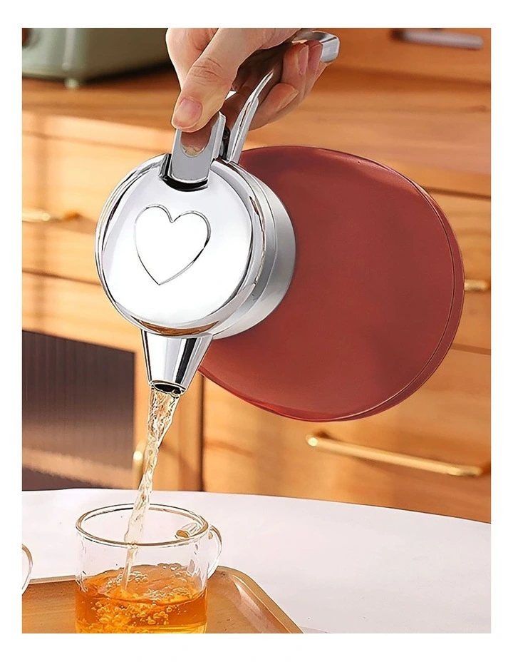 Stainless Steel Kettle 1.8L in Red image 6