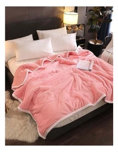 Thick Throw Blanket X2 in Pink