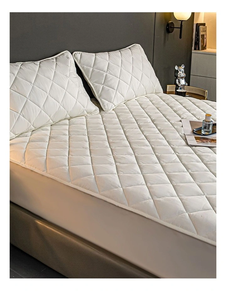 Mattress Cover Bed Protector With Pillow Covers 183cm in White image 2
