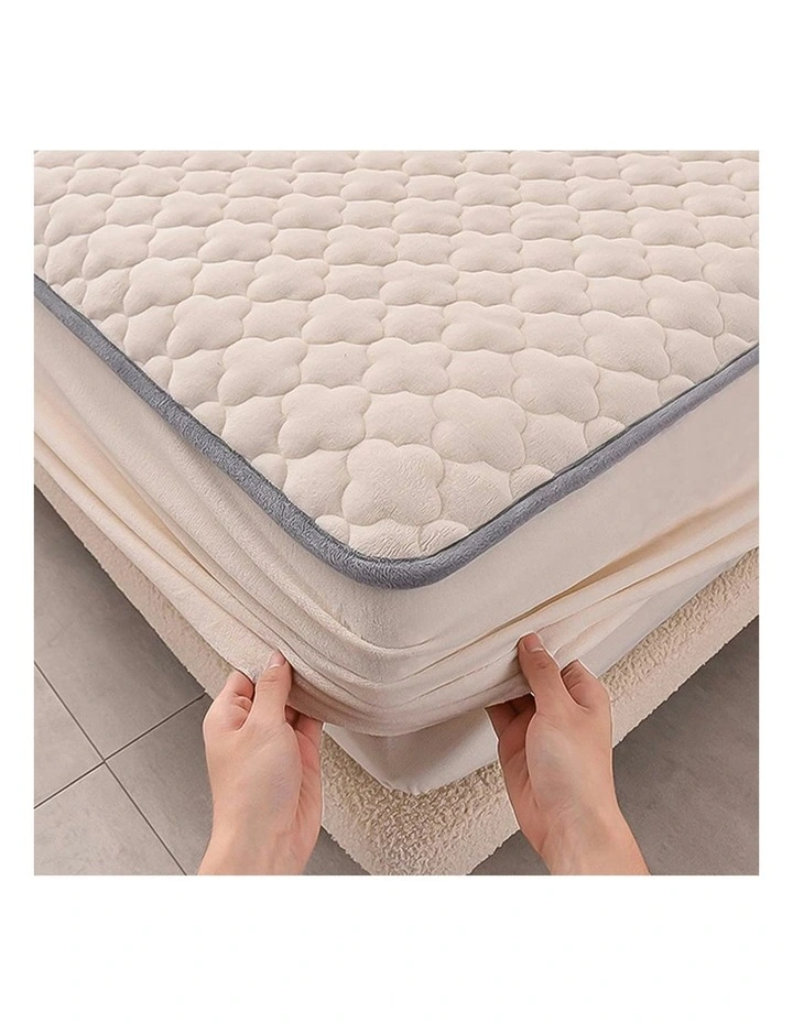 Soga International Mattress Fleece Clover Bed Protector 183cm In Beige MYER