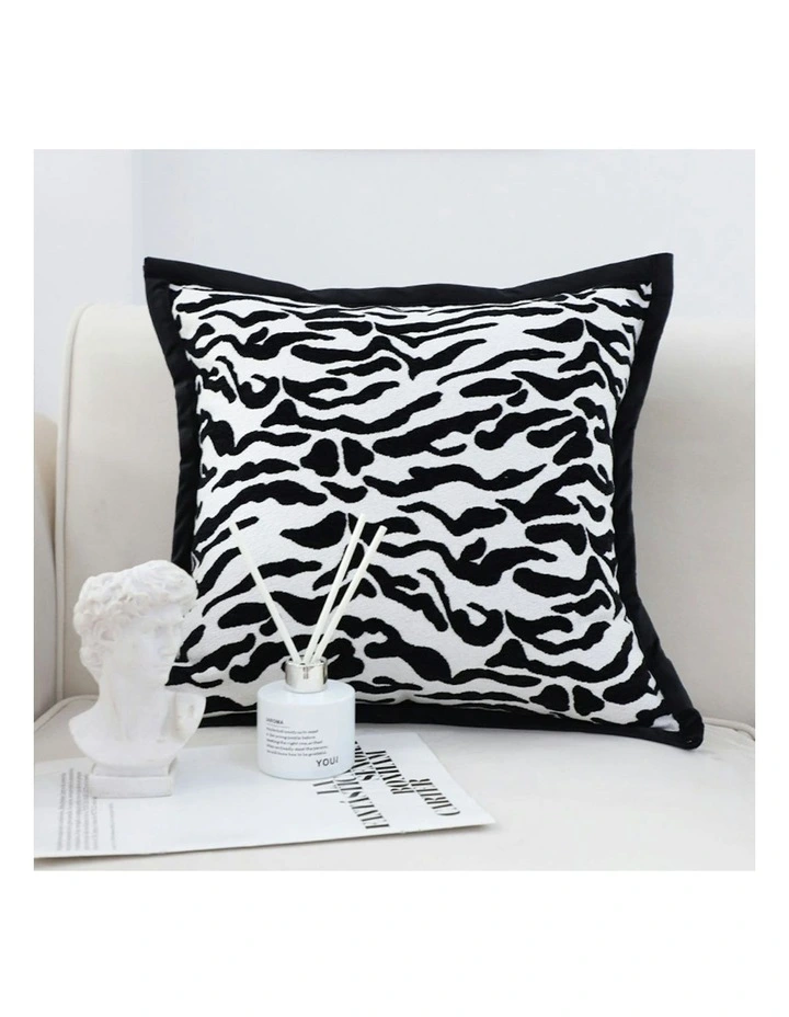 Luxury Cushion Throw Pillow 45cm x2 in Black/White image 2