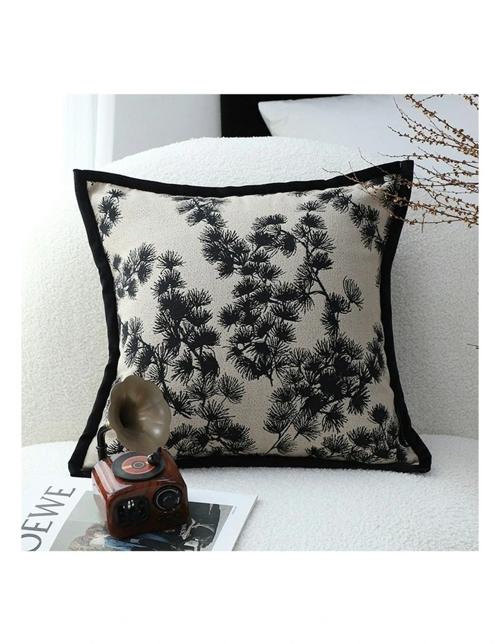 Wide-Border Throw Pillow 45cm x2 in Black and White image 2
