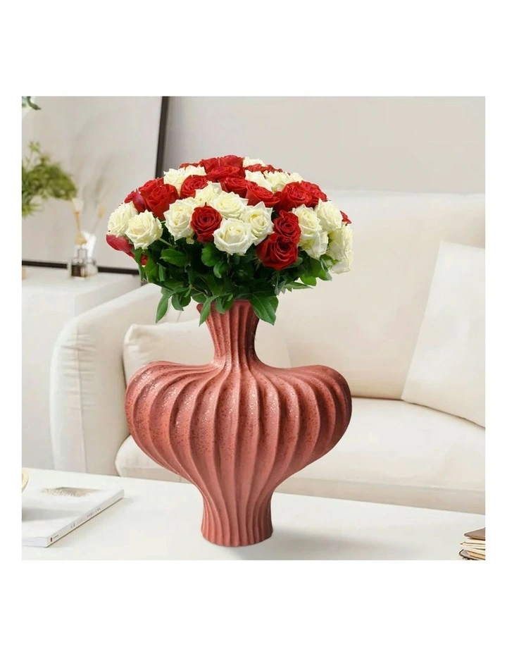 Small Ornament Vases 2X 25X24cm in Red image 2