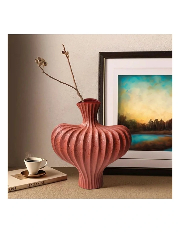 Small Ornament Vases 2X 25X24cm in Red image 5