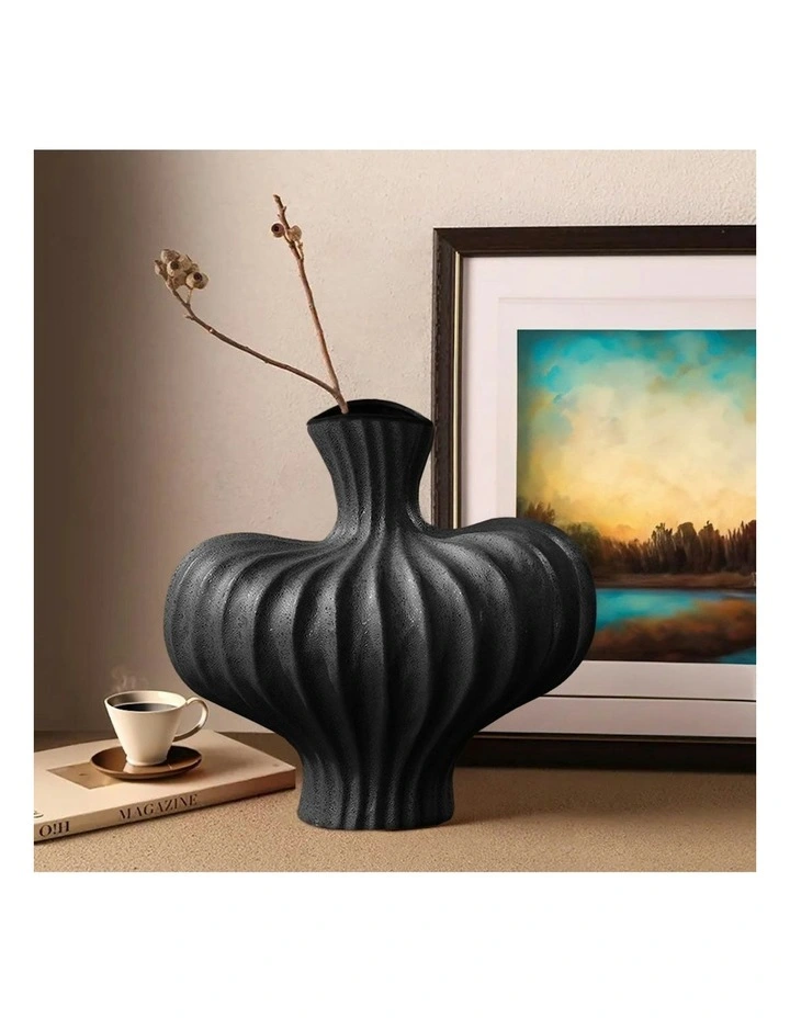 Ornament Small Vases 2X 25X24cm in Black image 3