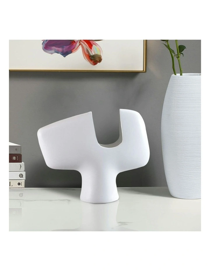 Ornament Sculpture Vase 44x35cm in White image 4