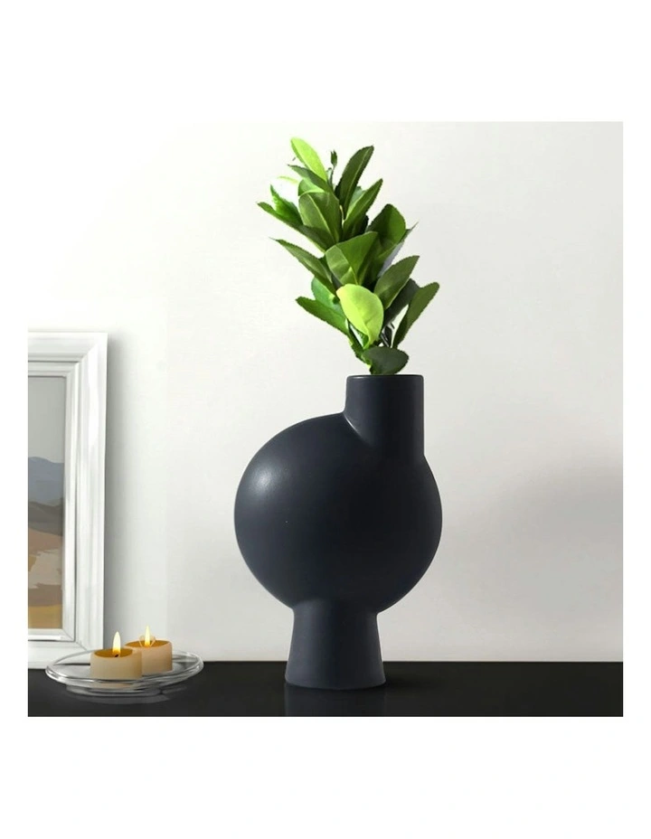 Small Ornament A Modern Abstract Decorative Vase 2X 17.8x26.7cm in Black image 6