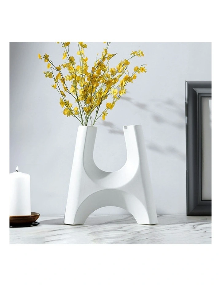 Ornament Modern Minimalist Bottle Plant Pots 31x32cm 2x in White image 4